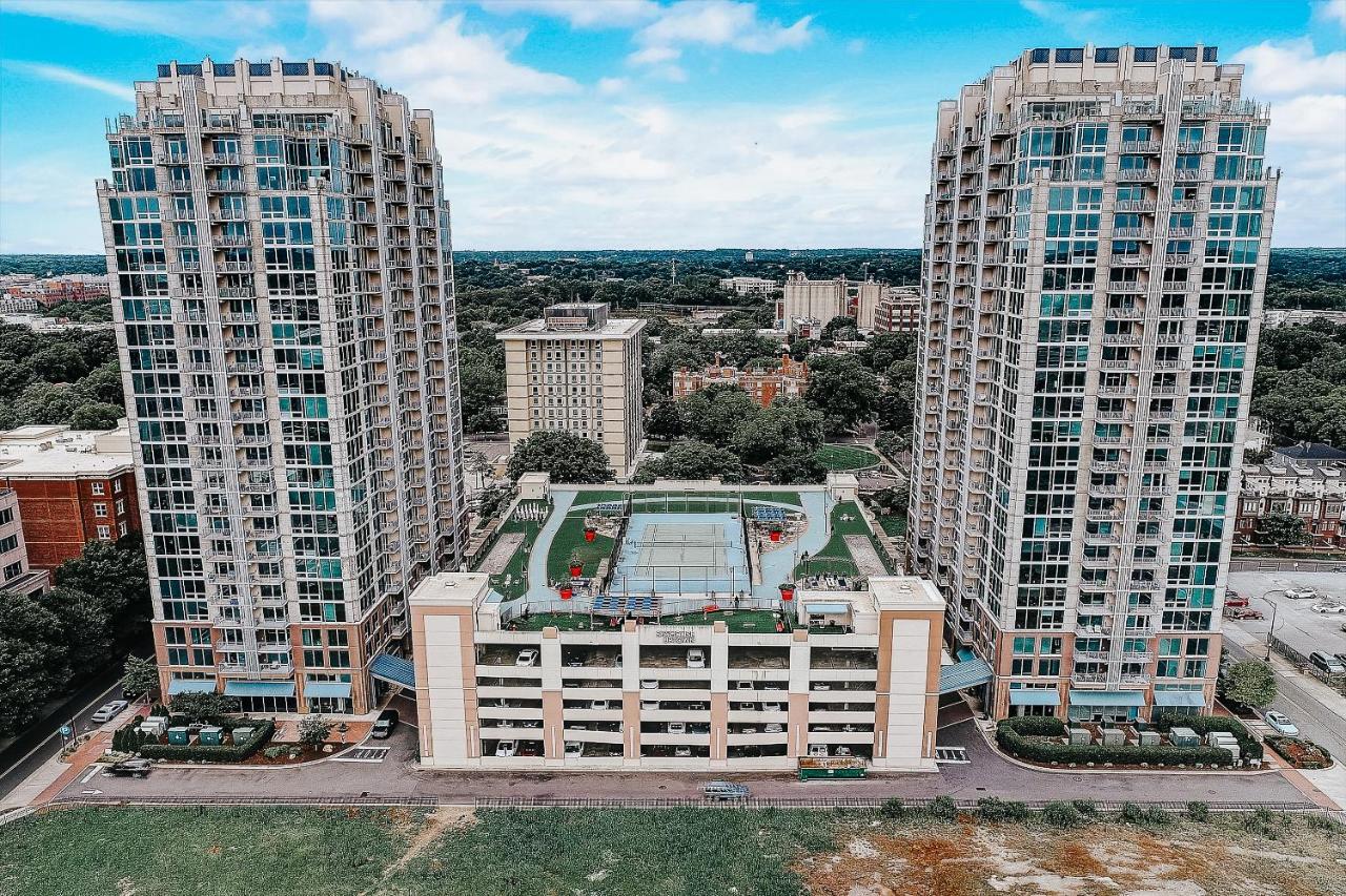 Frontdesk Skyhouse Apts Uptown Charlotte Apartment Luaran gambar